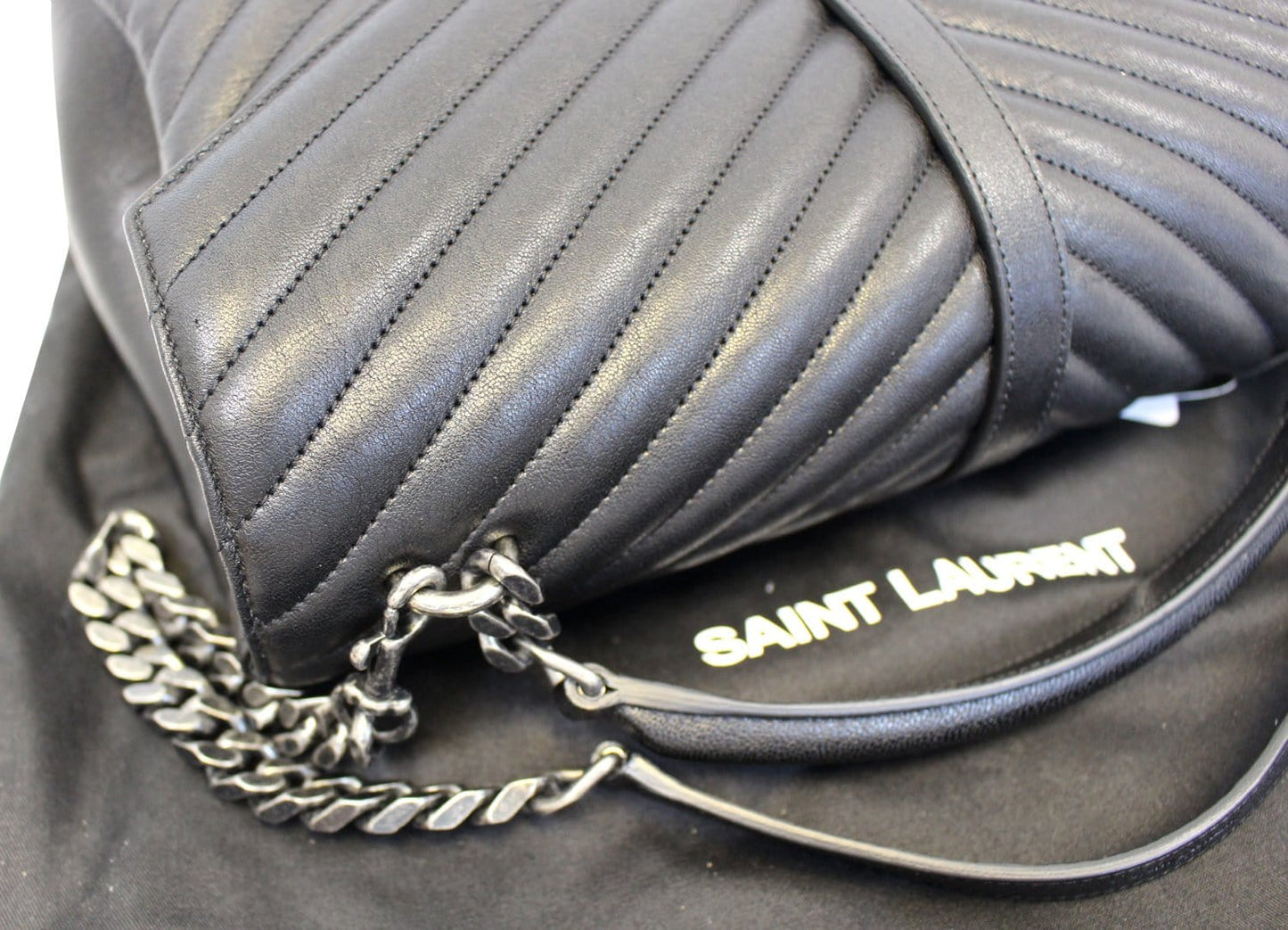 Saint Laurent Envelope Shoulder Bag - Rovelle Bags