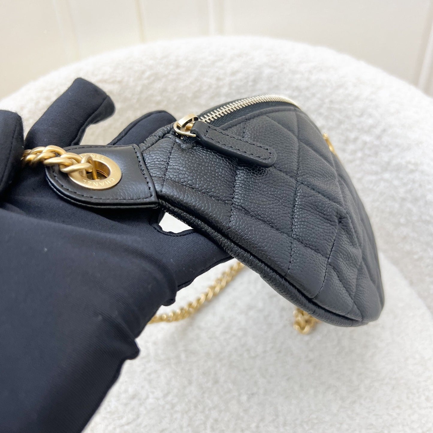 Chanel 24P Heart Adjustable Chain Waist Handbag - Rovelle Bags