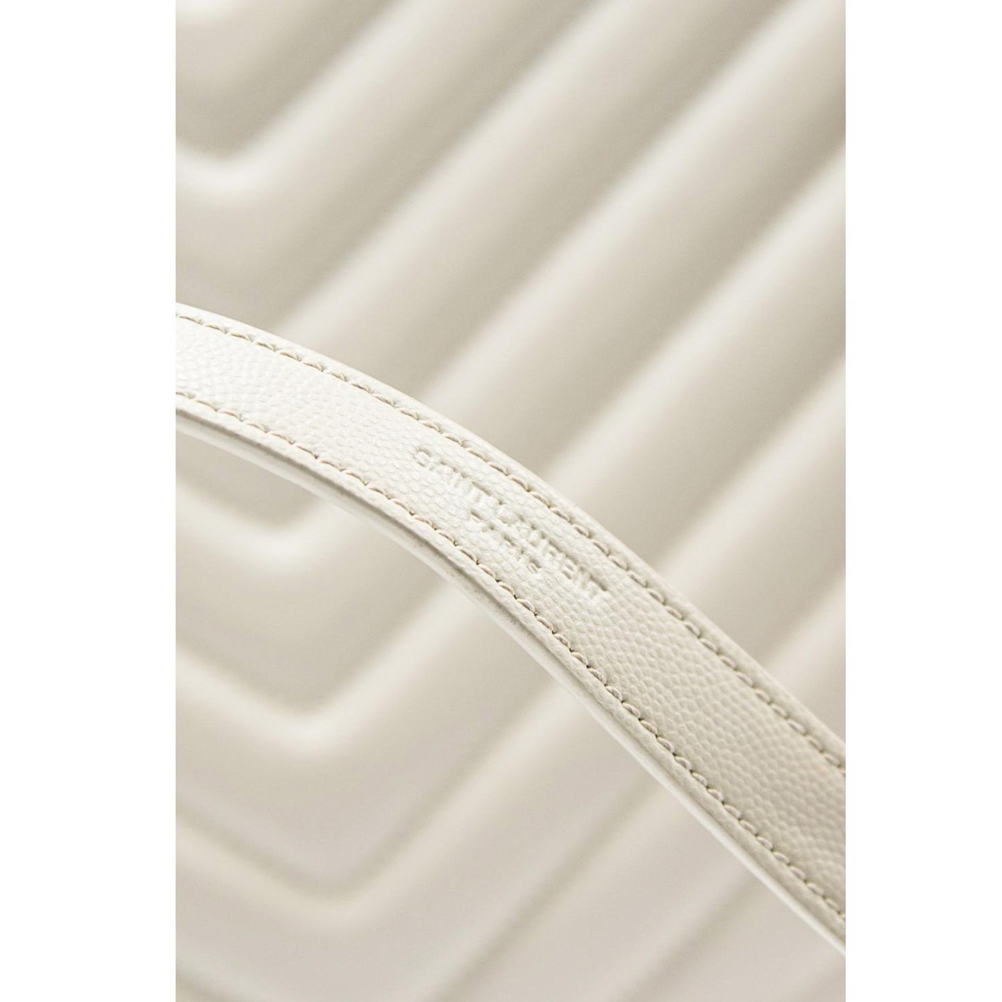 Saint Laurent Shoulder Bag - Rovelle Bags