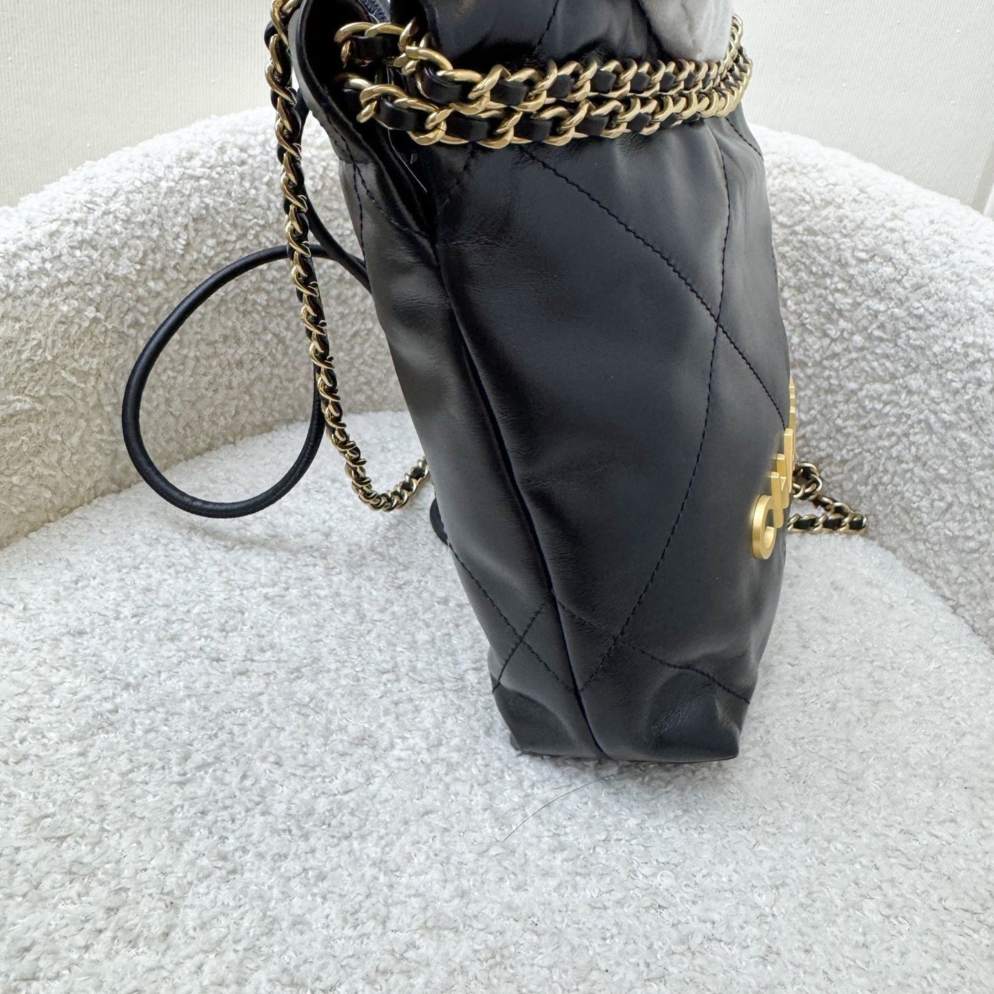 Chanel 22 Mini Hobo Handbag - Rovelle Bags