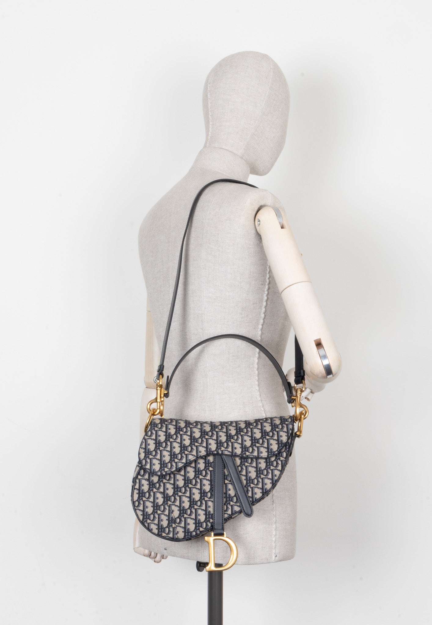 Dior Saddle Crossbody - Rovelle Bags