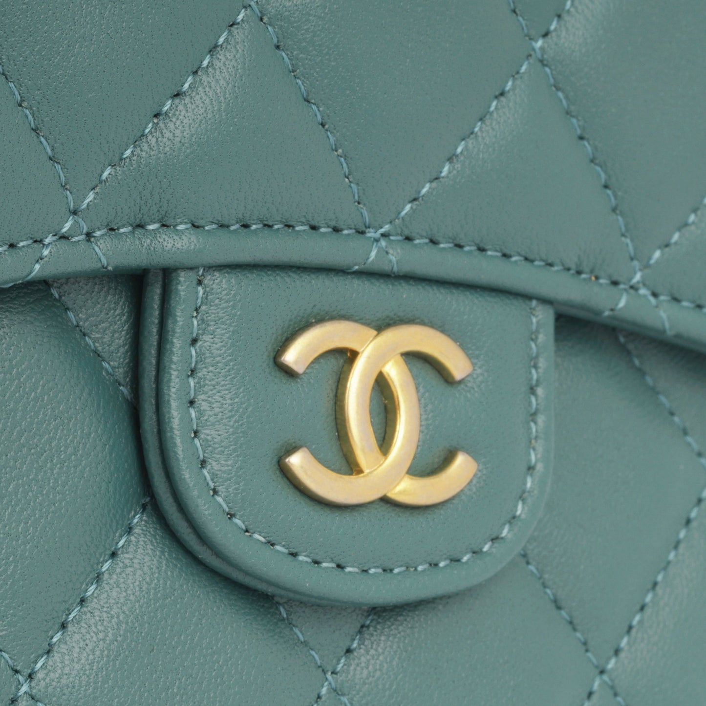 Chanel Handbag - Rovelle Bags