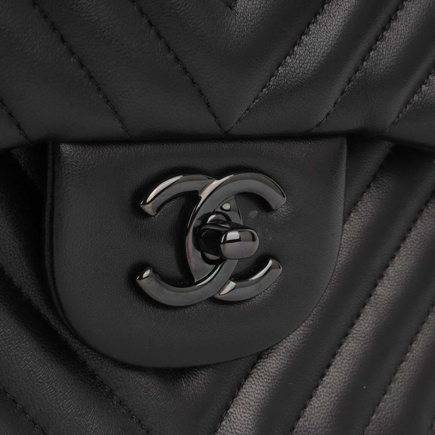Chanel Classic Flap Shoulder Bag - Rovelle Bags