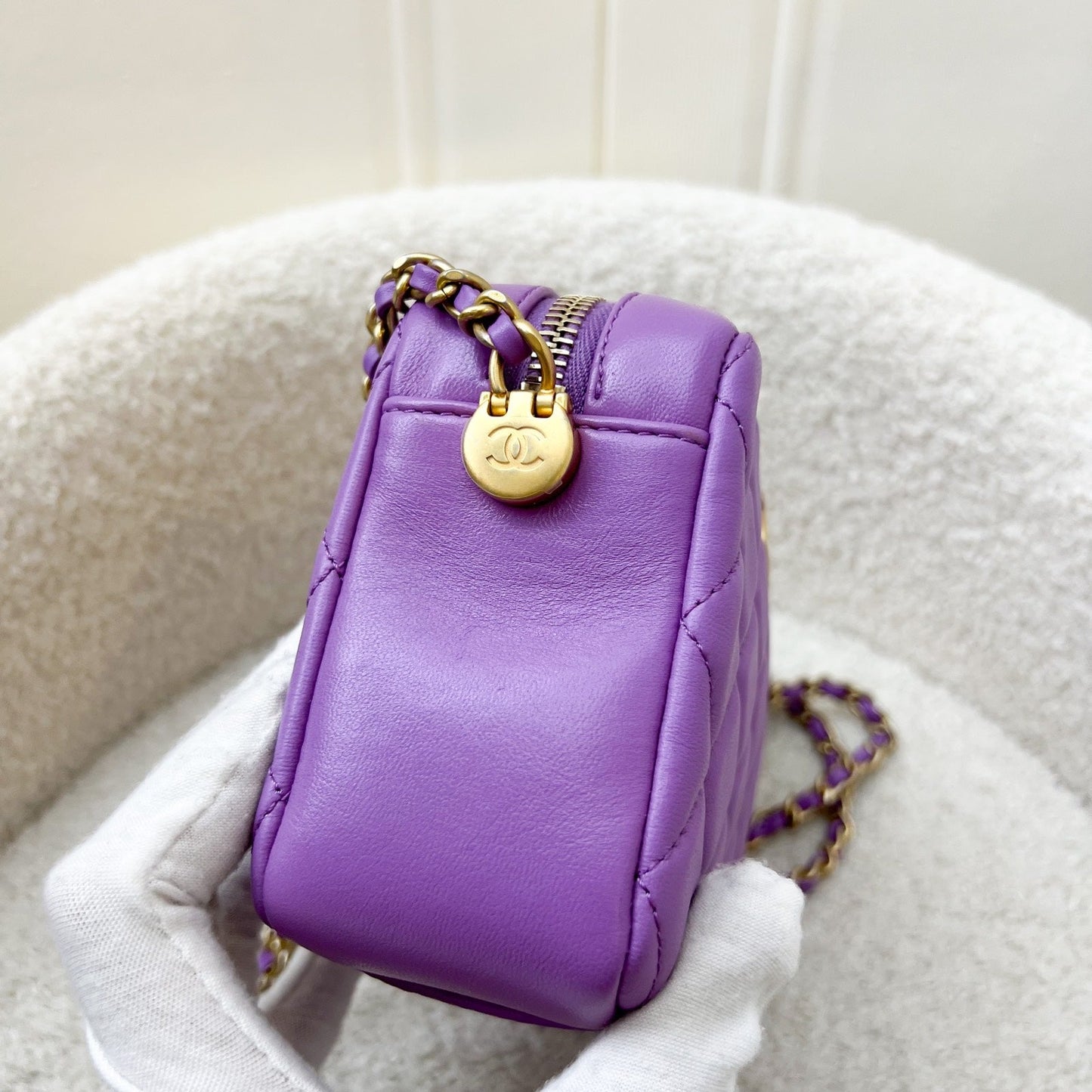Chanel 22S Pearl Crush Camera Camera Bag - Rovelle Bags