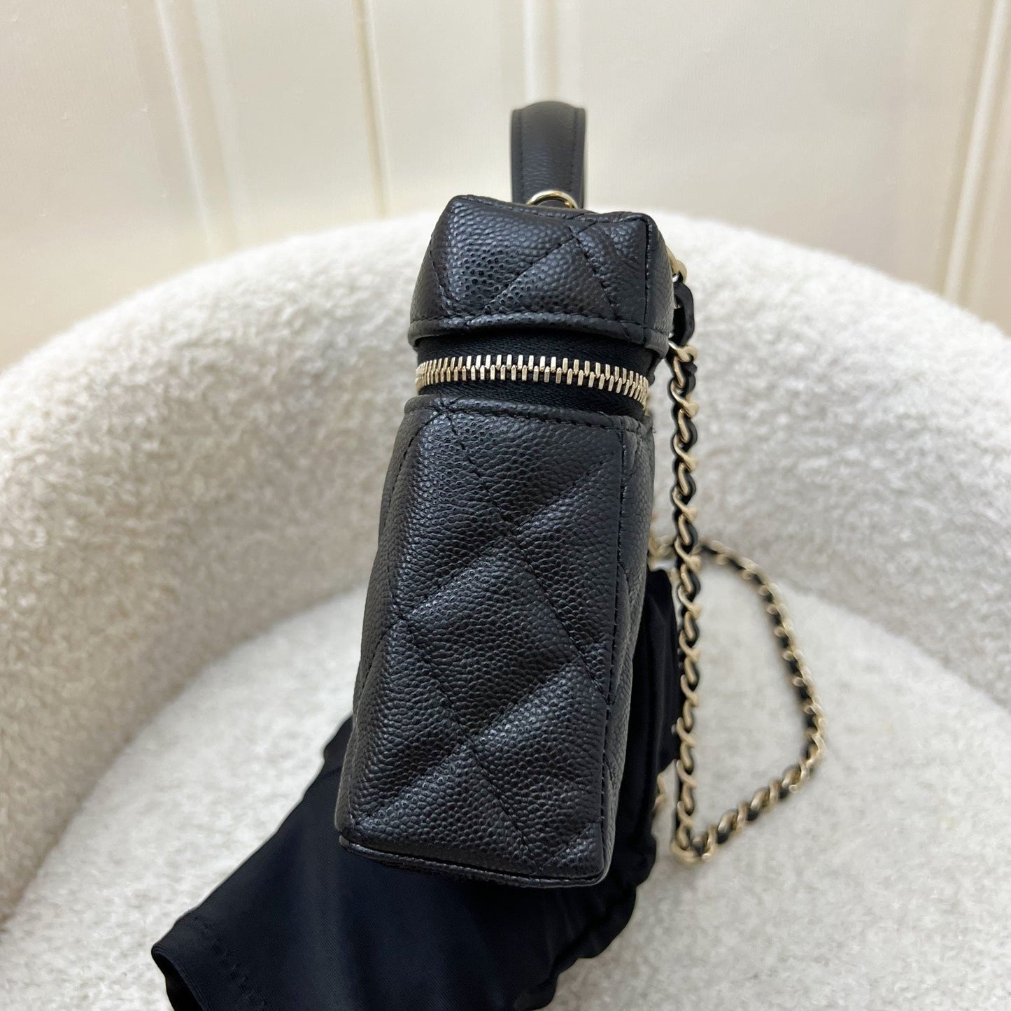 Chanel [Brand New - Local Full Vanity Bag - Rovelle Bags