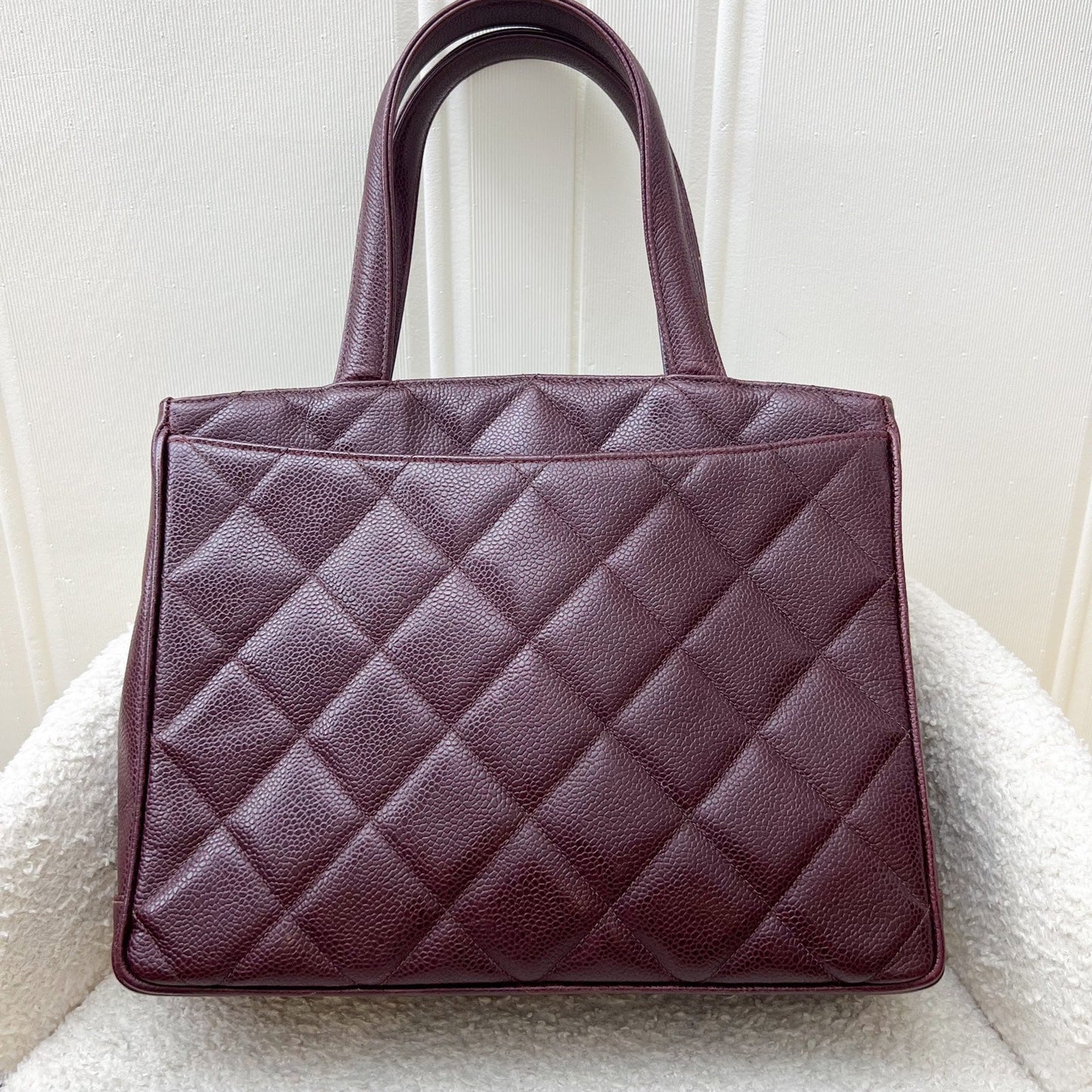 Chanel Shoulder Tote Tote Bag - Rovelle Bags