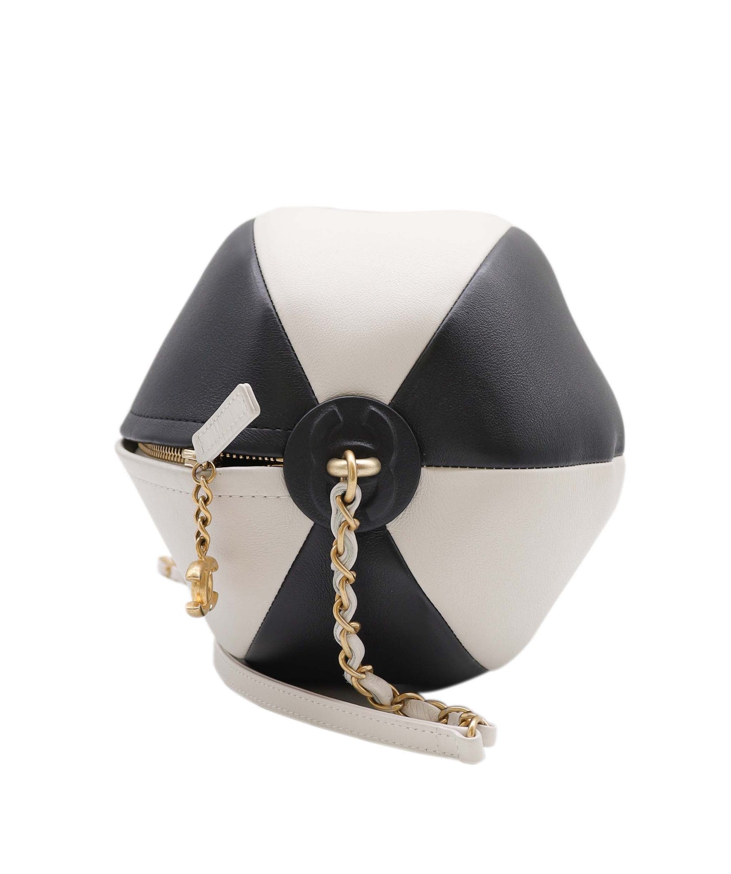 Chanel Shoulder Bag - Almora Bags