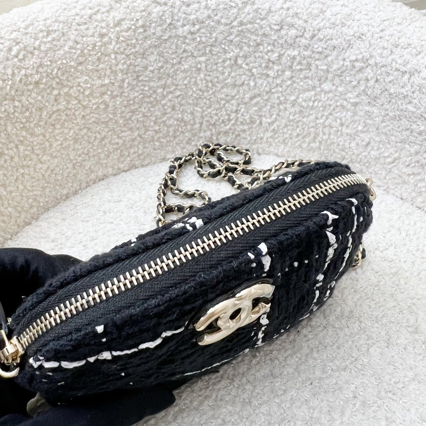 Chanel 24K VIP Gift Mini Handbag - Rovelle Bags