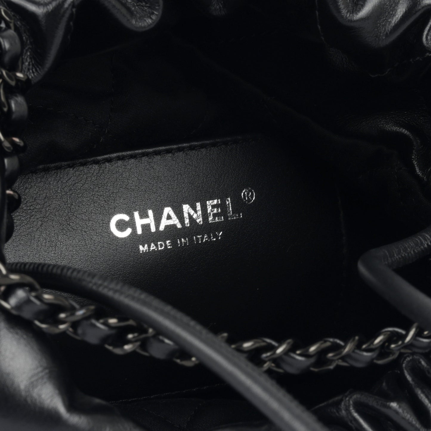 Chanel Chanel 22 Shoulder Bag - Rovelle Bags