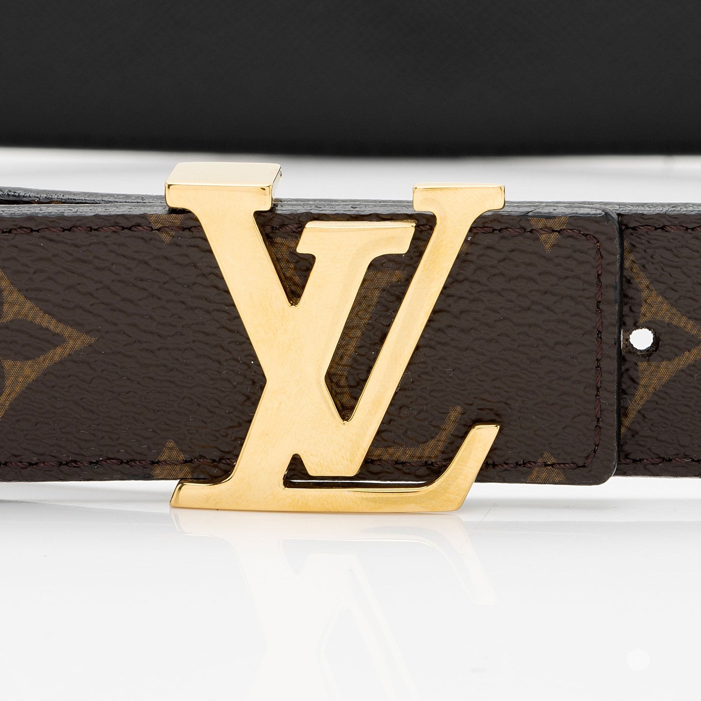 Louis Vuitton Monogram Canvas Reversible Initiales Belt - Size 36 / 90 (SHF-lHlfRU)