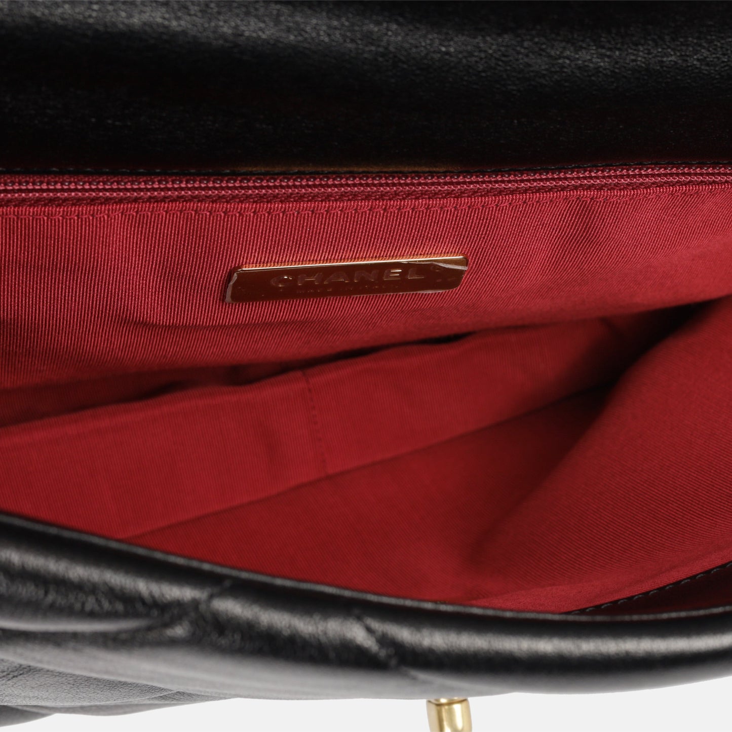 Chanel Chanel 19 Shoulder Bag - Rovelle Bags