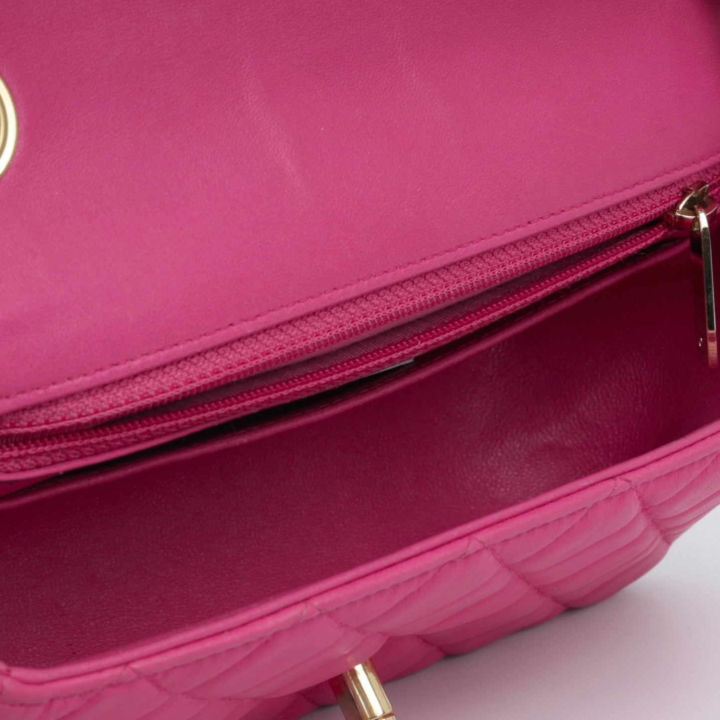 Chanel Classic Flap Shoulder Bag - Rovelle Bags