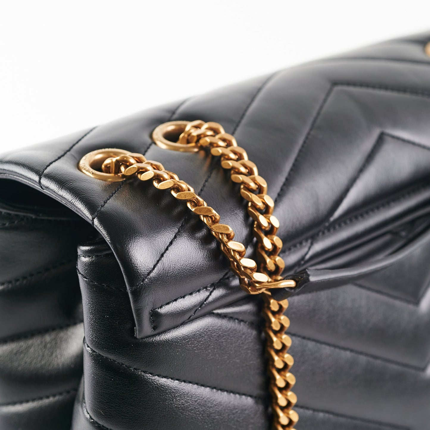 Saint Laurent Loulou Shoulder Bag - Rovelle Bags