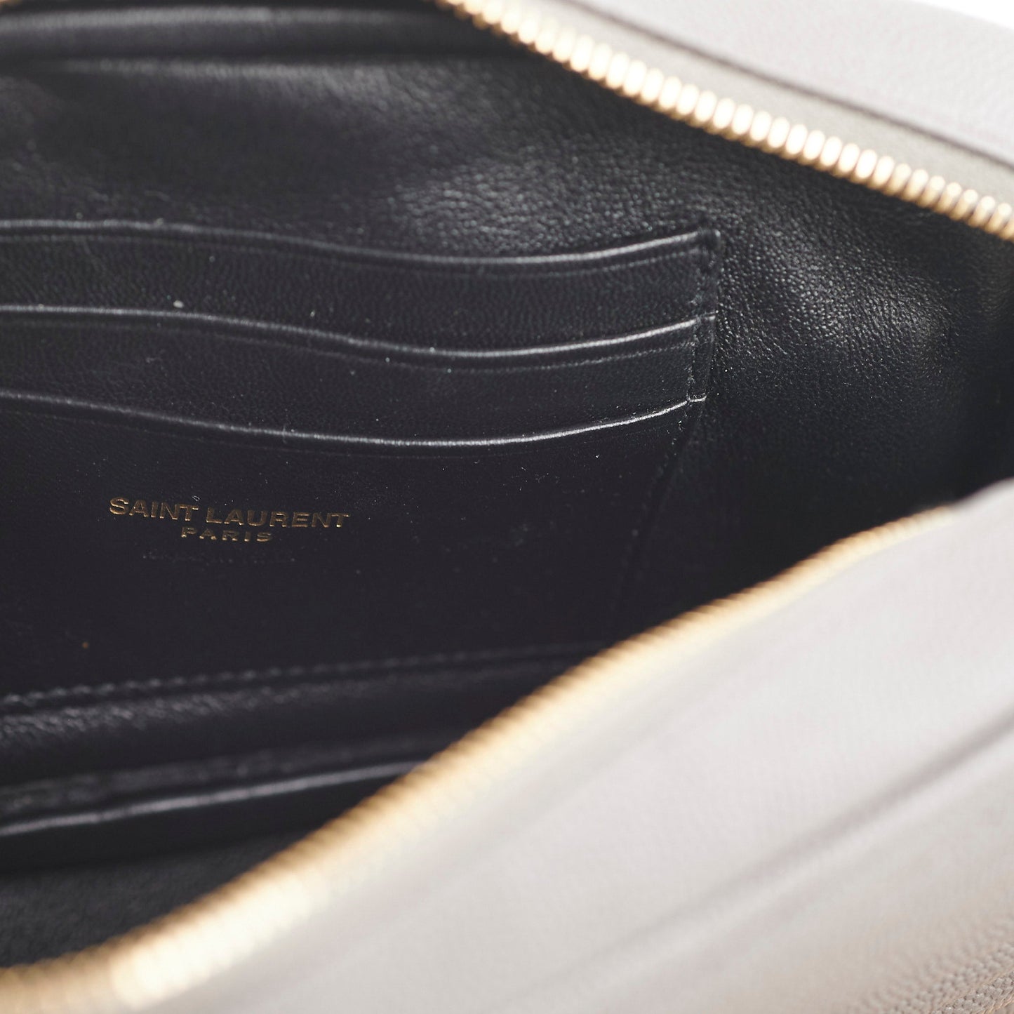 Saint Laurent Lou Handbag - Rovelle Bags