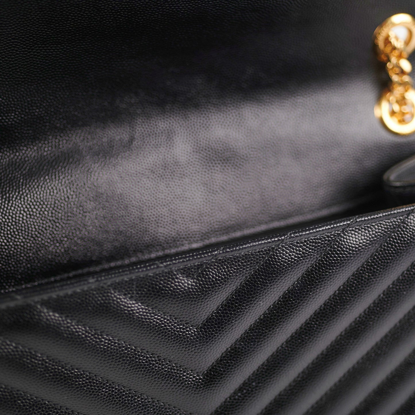 Saint Laurent Envelope Shoulder Bag - Rovelle Bags