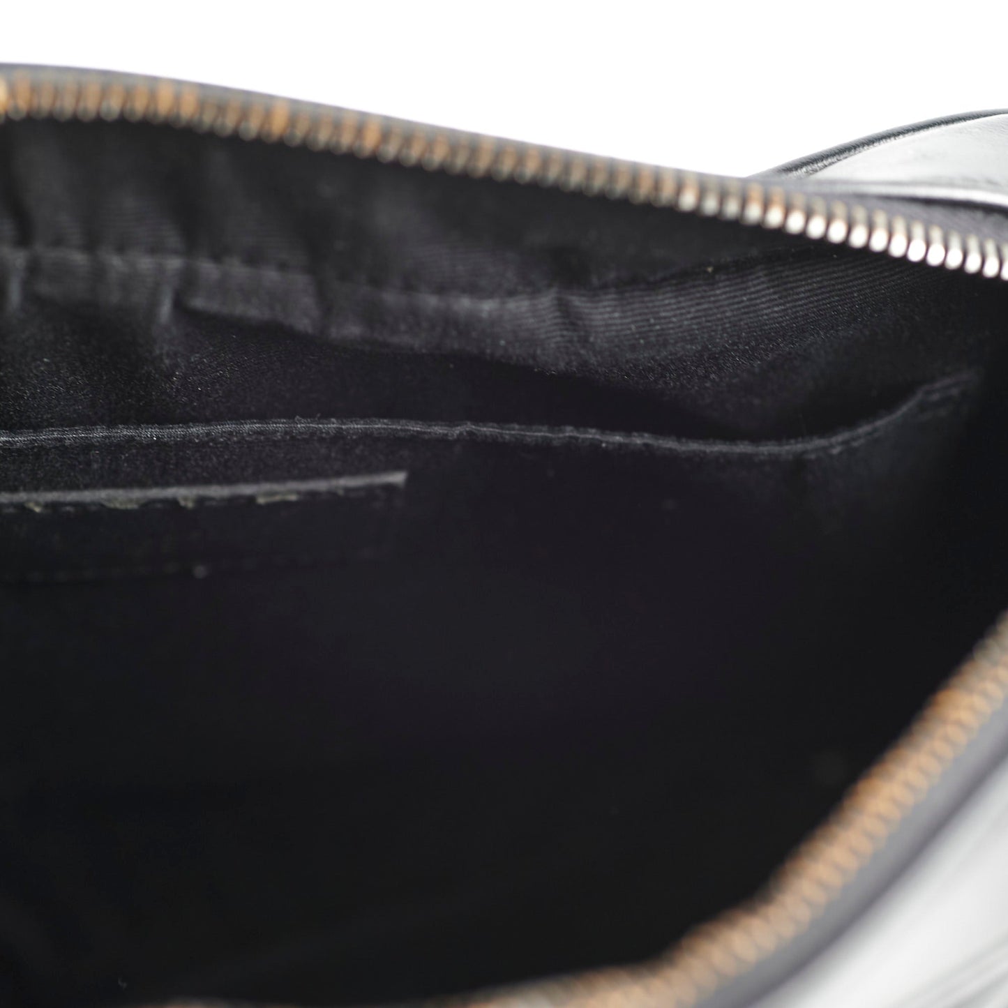 Saint Laurent Monogram Handbag - Rovelle Bags