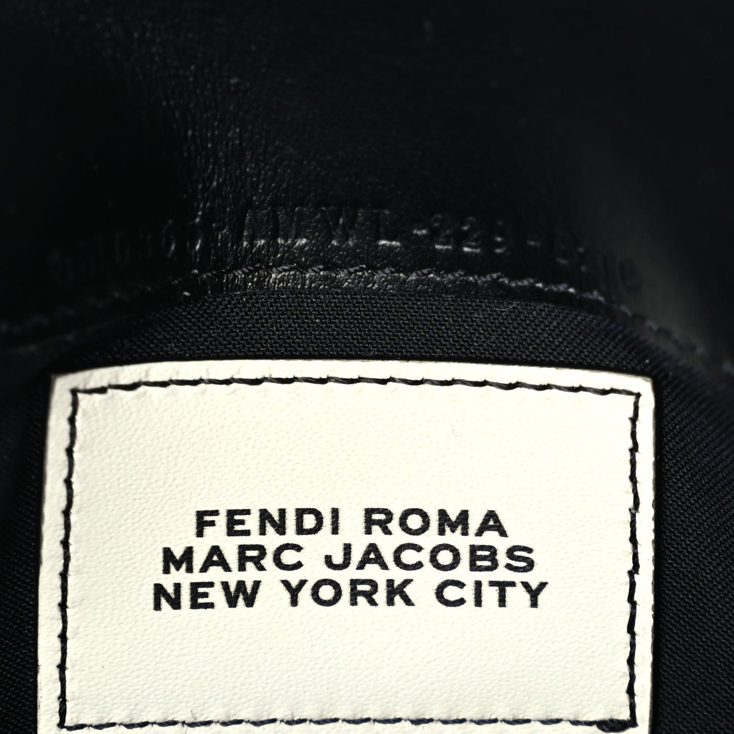 Fendi X MARC JACOBS Nappa Vitello King Logo Print Continental Wallet On Chain White Black