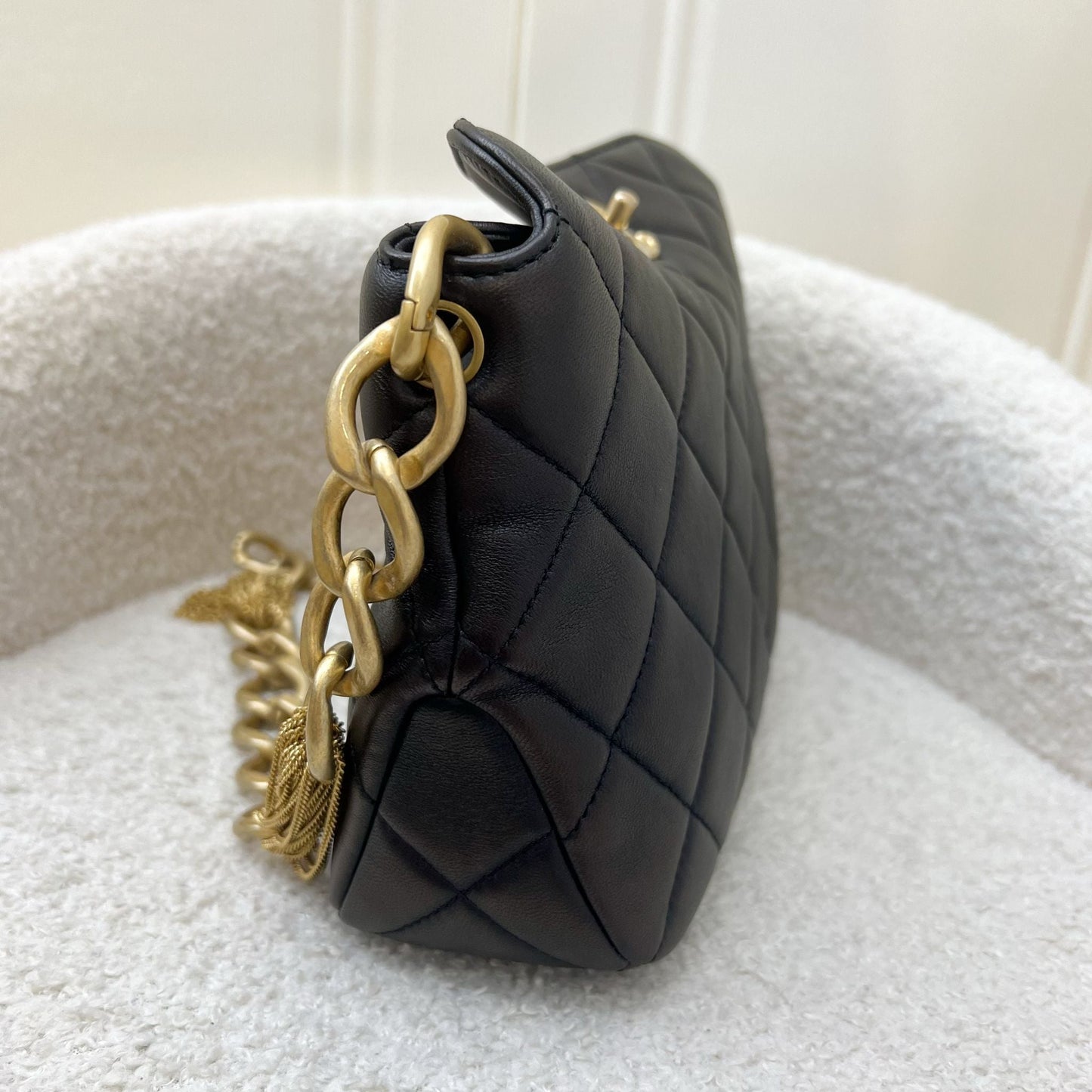 Chanel 23A Hobo Shoulder Shoulder Bag - Rovelle Bags