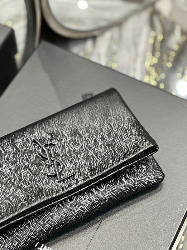 Yves Saint Laurent - Bags - 605
