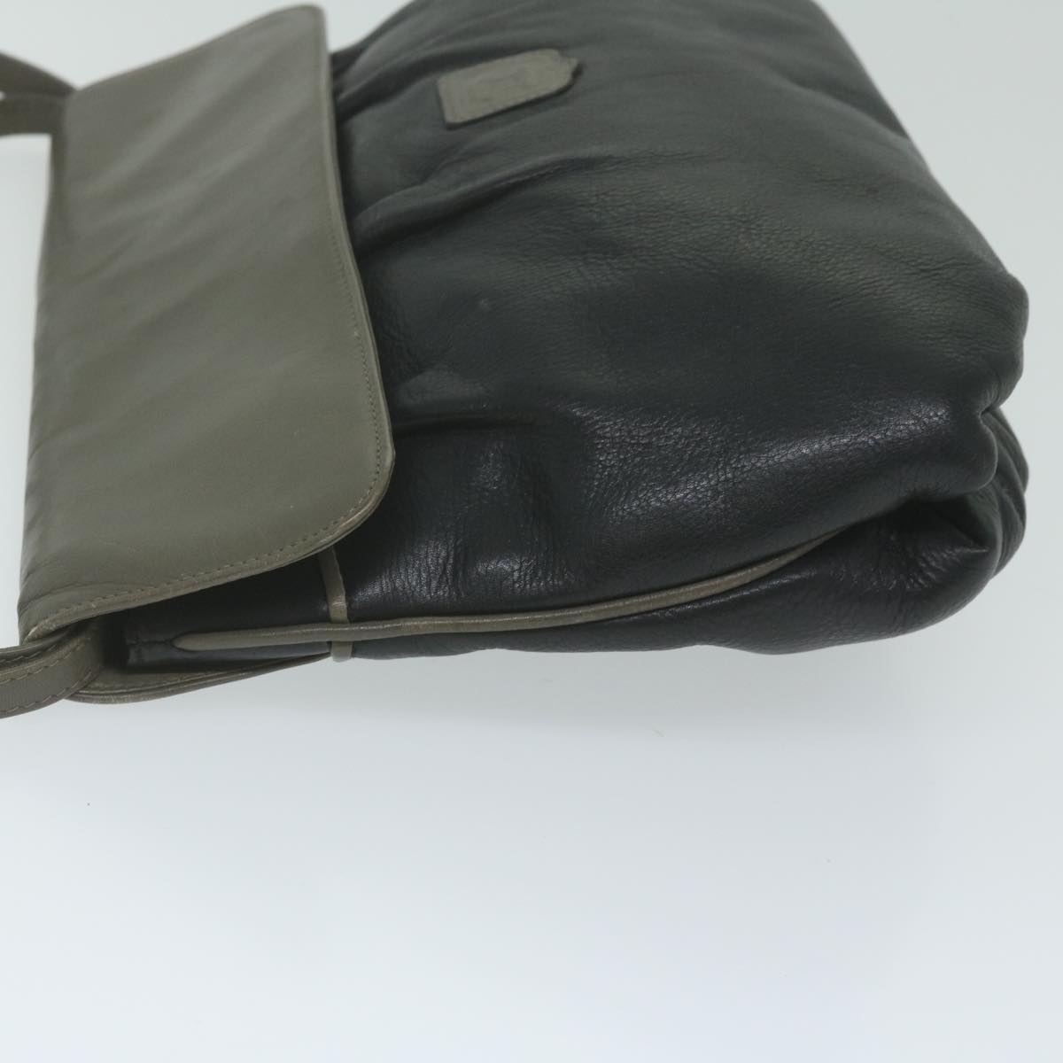 Luxury CELINE Shoulder Bag Leather Black ar11210