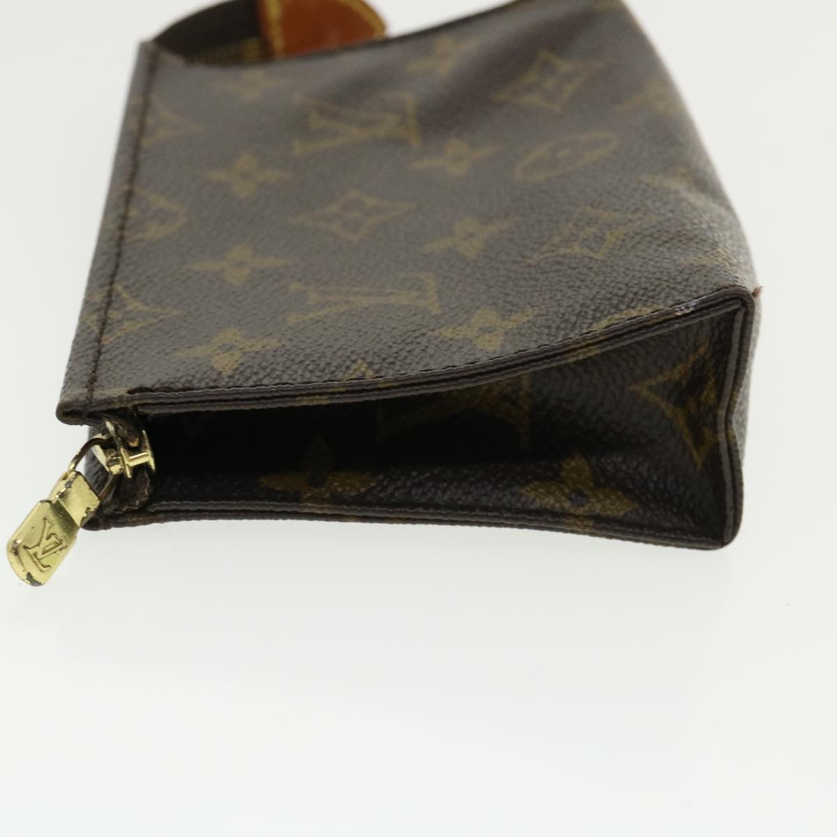 LOUIS VUITTON Monogram Poche Toilette 15 Pouch M47546 LV Auth ar7878B