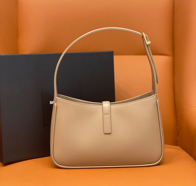 Yves Saint Laurent Essential Handbag