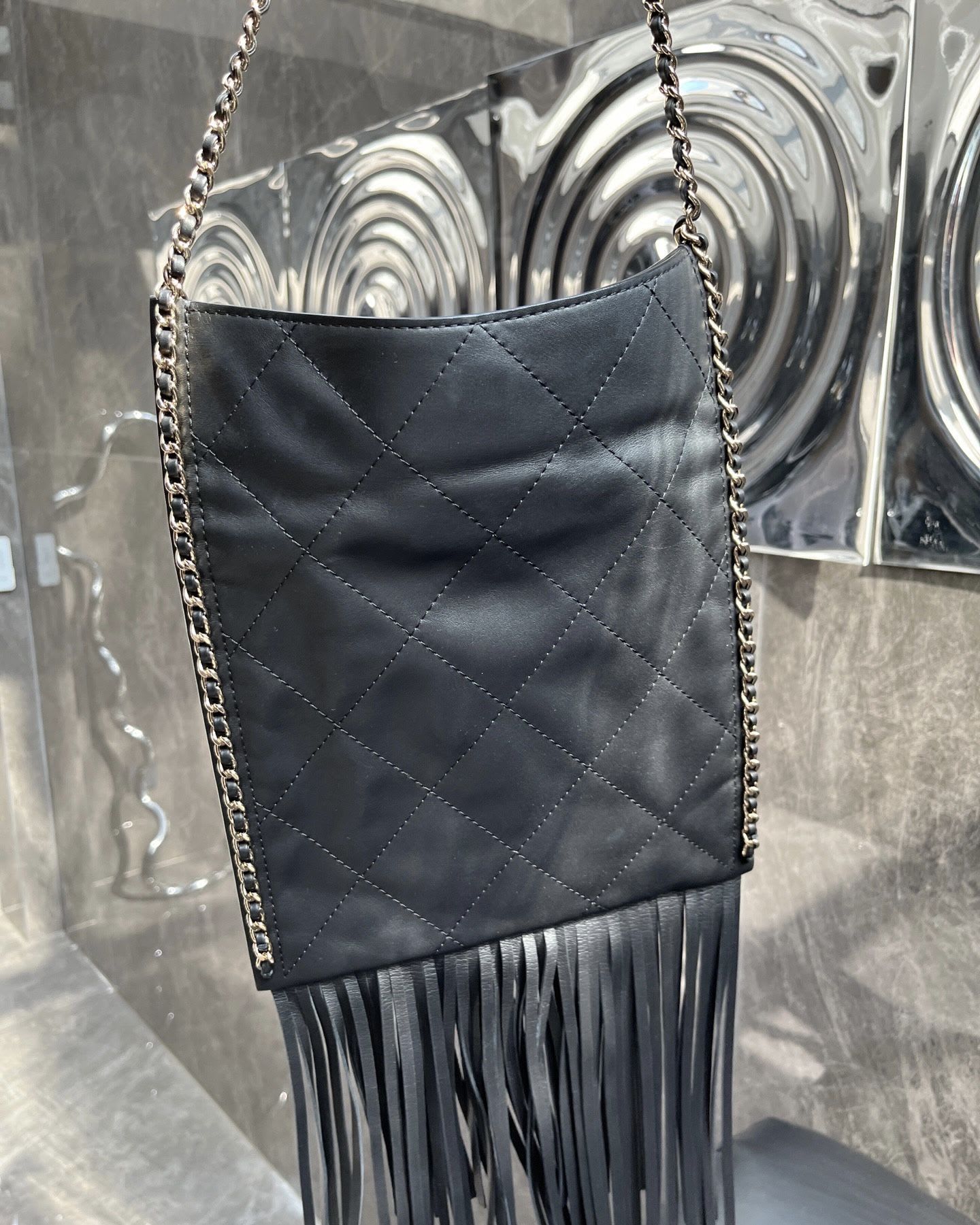 Chanel Chanel 22 Shoulder Bag - Rovelle Bags