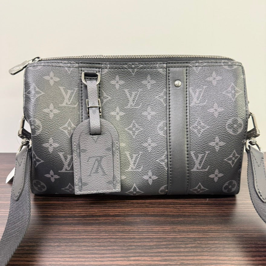 Louis Vuitton Monogram City Keepall Crossbody Bag in Gray - SA Rank? LB109516