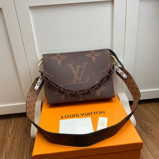 Louis Vuitton Luxury Bags 1843