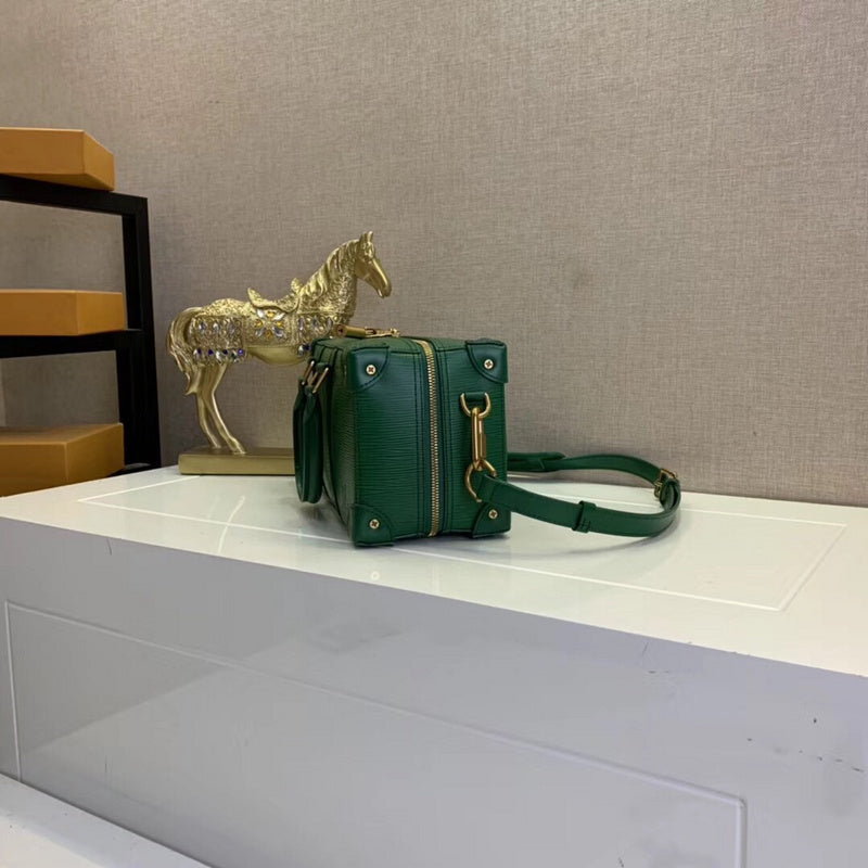 Louis Vuitton Luxury Bags 1941