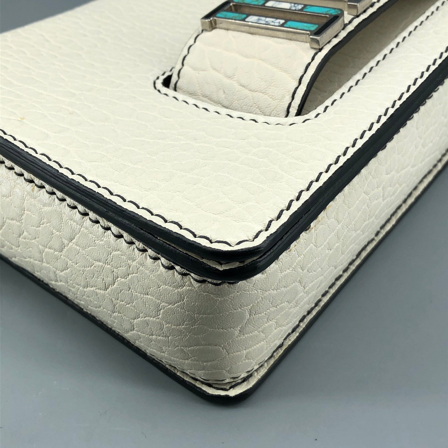 Christian Dior Dio(r)evolution Cream Grained Calfskin shoulder Bag