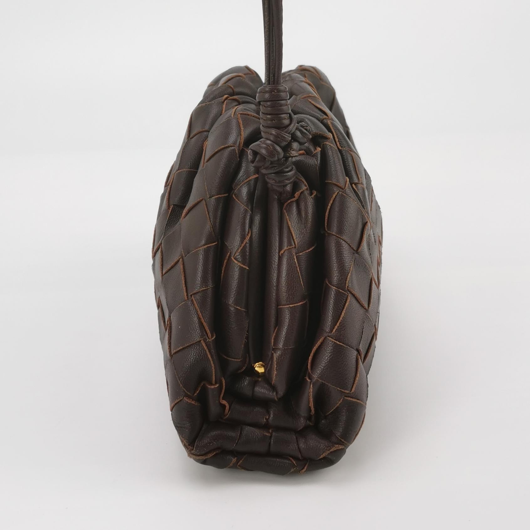 Bottega Veneta Pouch Crossbody - Rovelle Bags