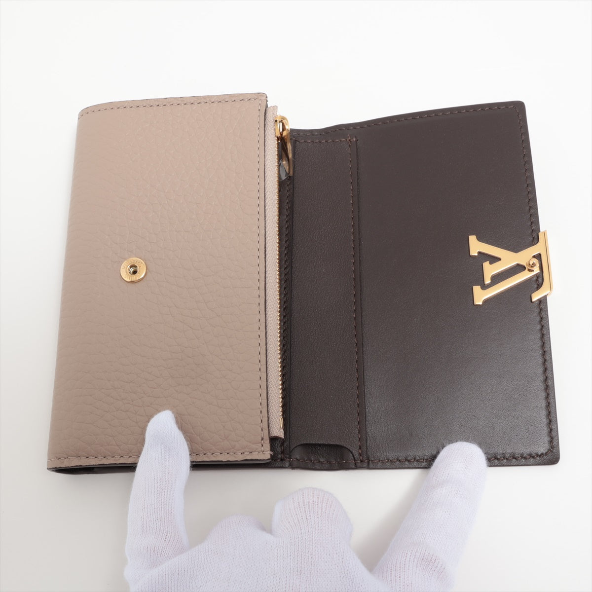 Louis Vuitton Portefolio Capsule Compact M62159 Gale Compact Wallet