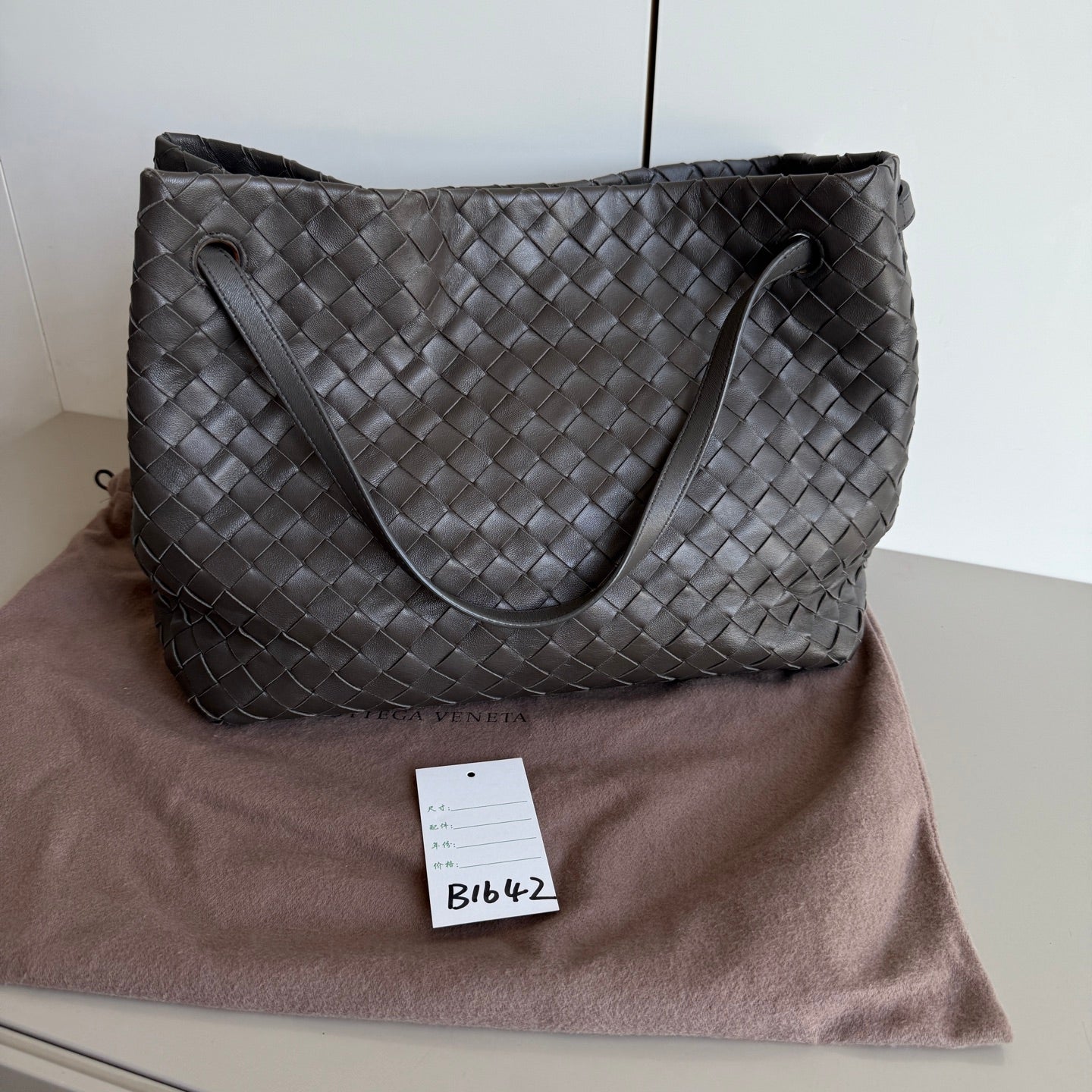 Bottega Veneta Veneta Tote - Rovelle Bags
