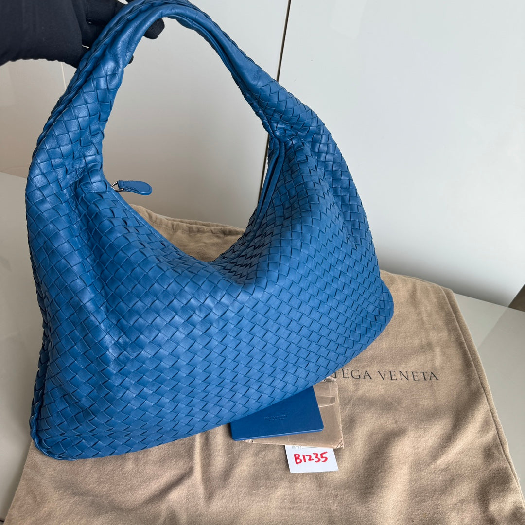 Bottega Veneta Veneta Shoulder Bag - Rovelle Bags