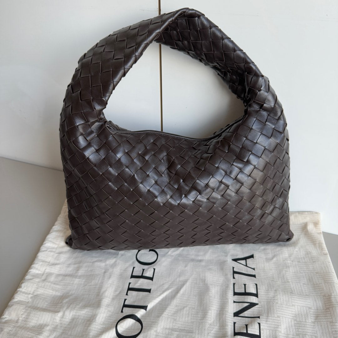Bottega Veneta Veneta Shoulder Bag - Rovelle Bags