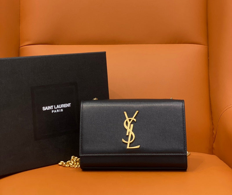 Yves Saint Laurent - Bags - 260