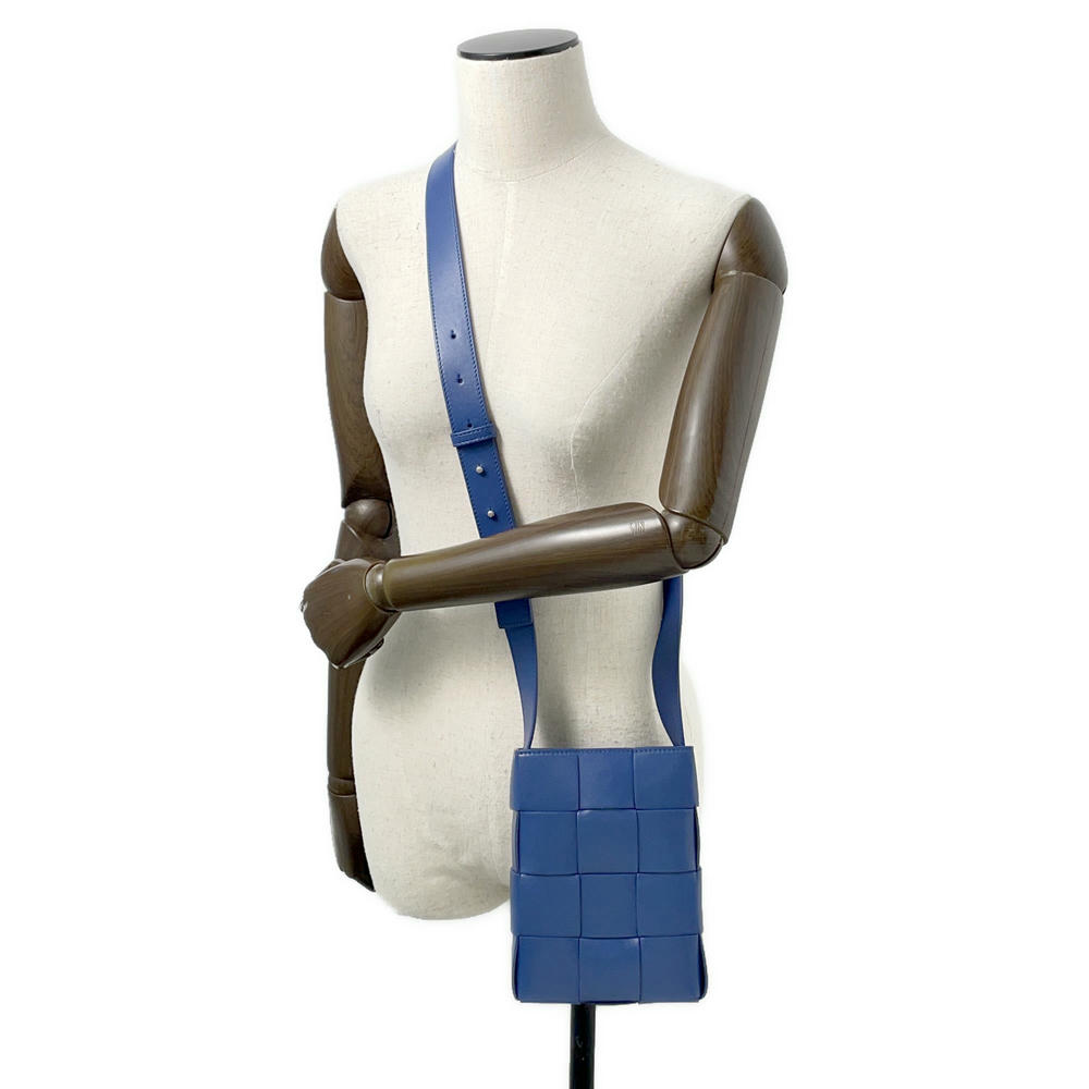 Bottega Veneta Cassette Crossbody - Rovelle Bags