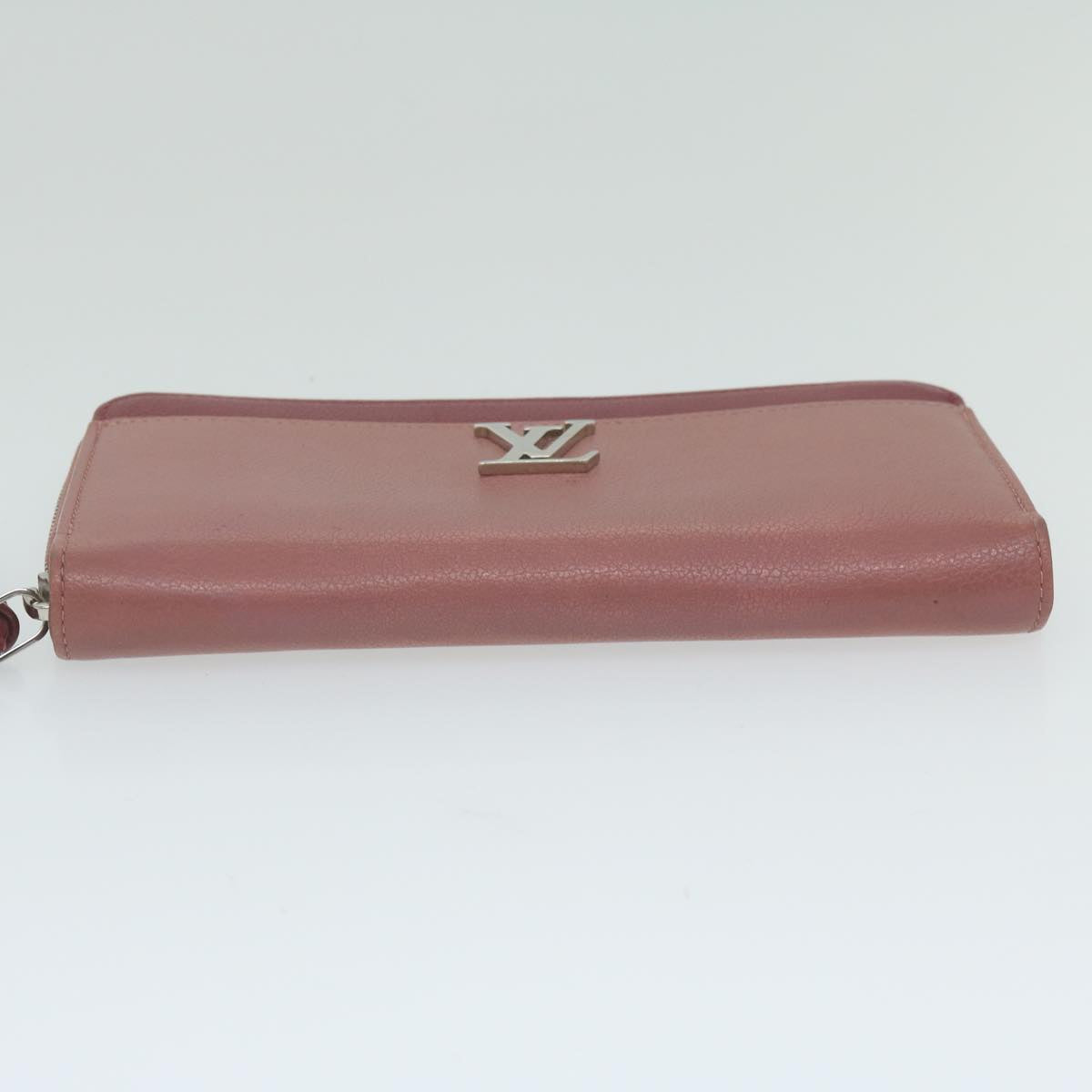LOUIS VUITTON Lockme Wallet