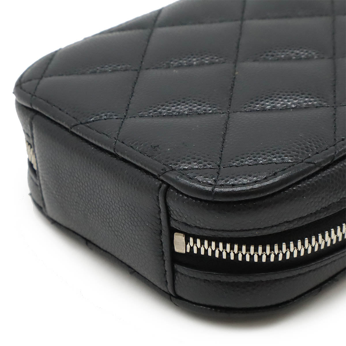 Chanel Matelasse Caviar Skin Phone Shoulder Bag