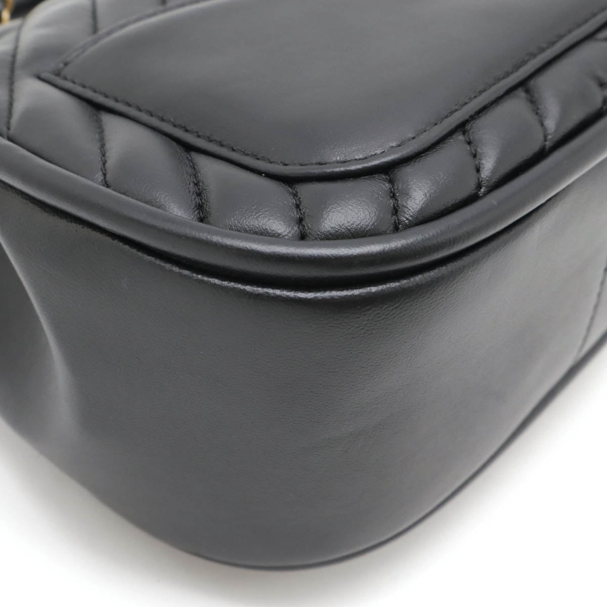 Chanel Classic Flap Shoulder Bag - Rovelle Bags