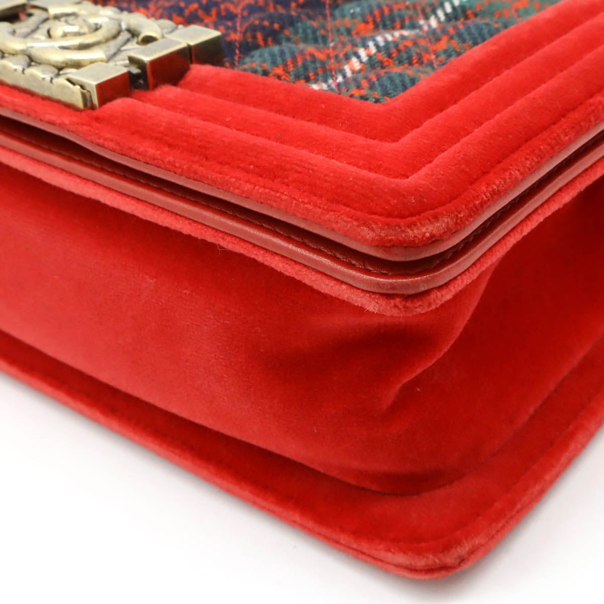Chanel Classic Flap Shoulder Bag - Rovelle Bags