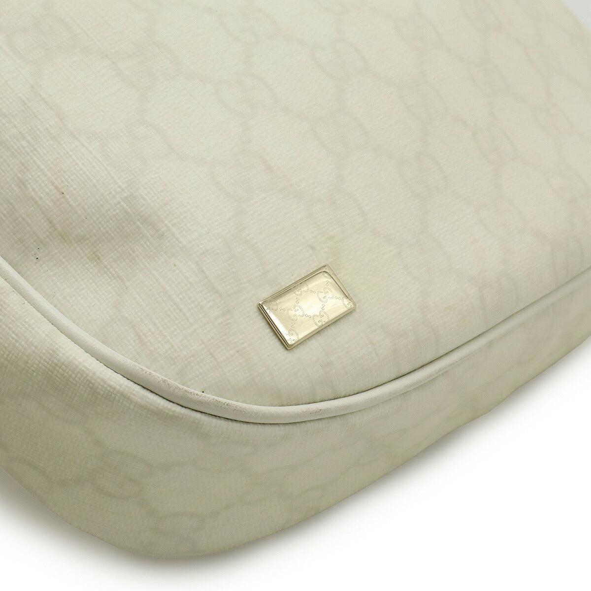 Gucci GG Supreme Shoulder Bag