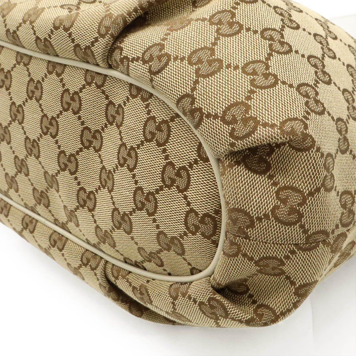 Gucci GG Canvas Shoulder Bag Canvas/Leather Shoulder Bag