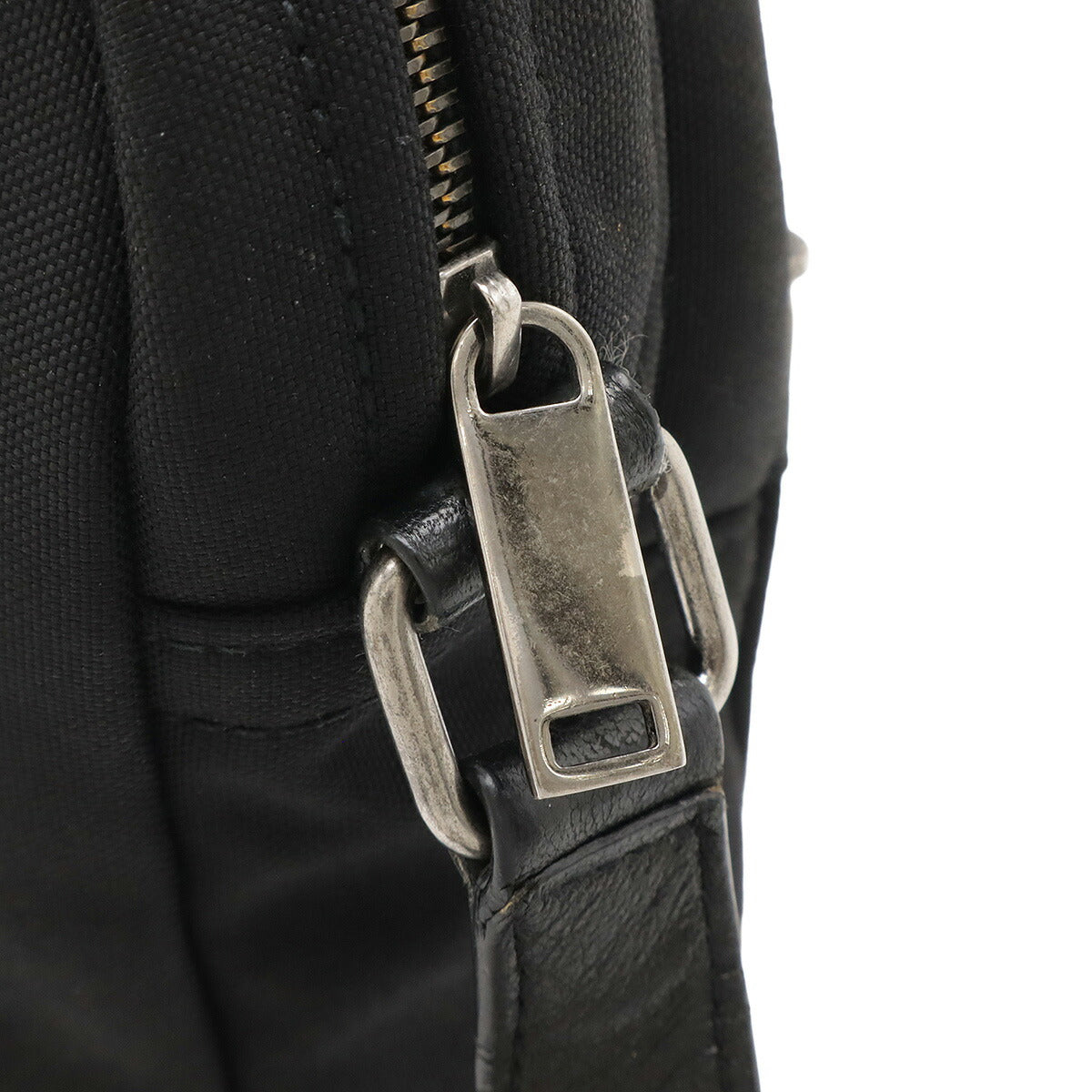 Saint Laurent Shoulder Bag - Rovelle Bags
