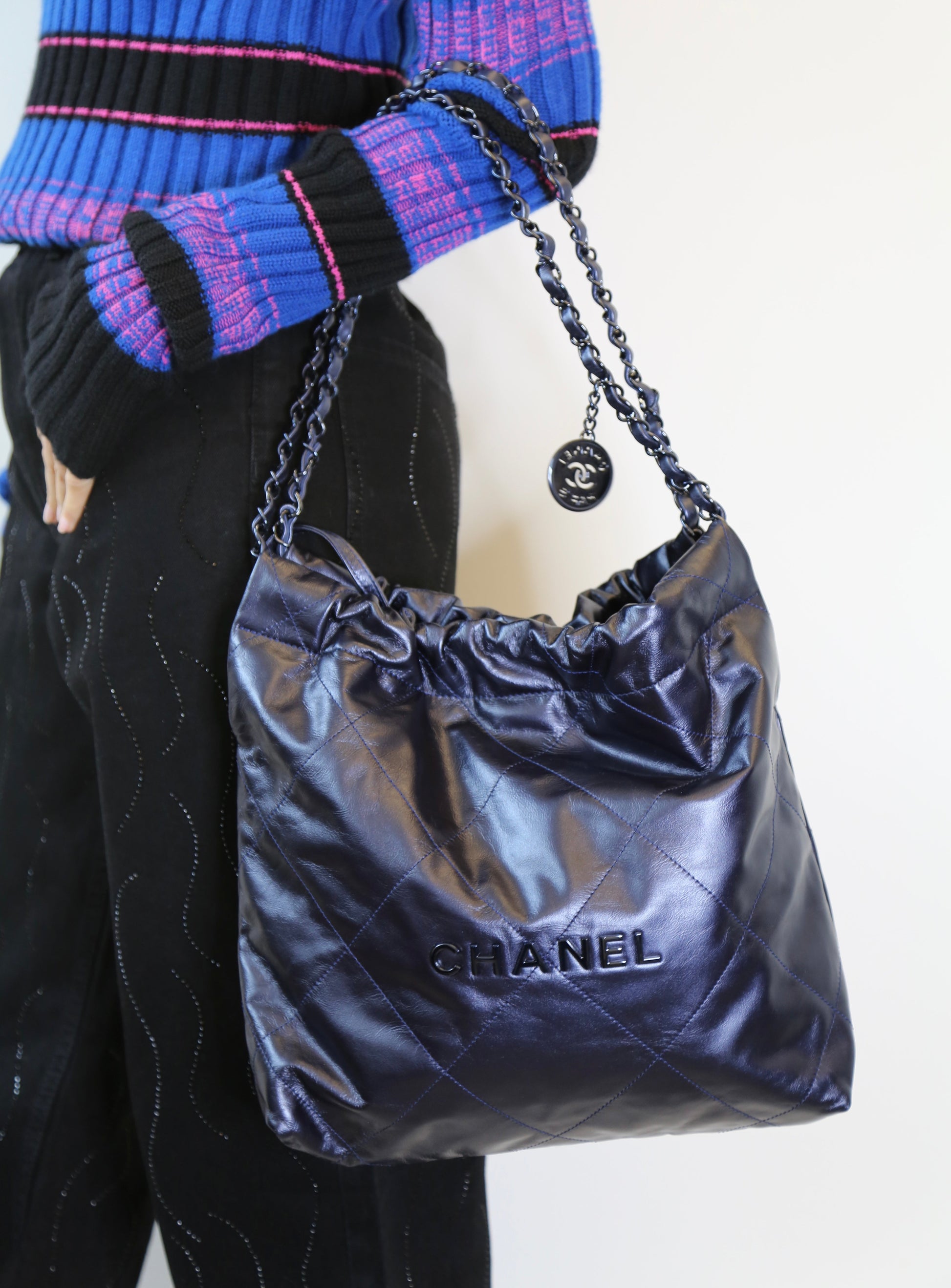 Chanel 2022 Chanel 22 Tote Tote Bag - Rovelle Bags