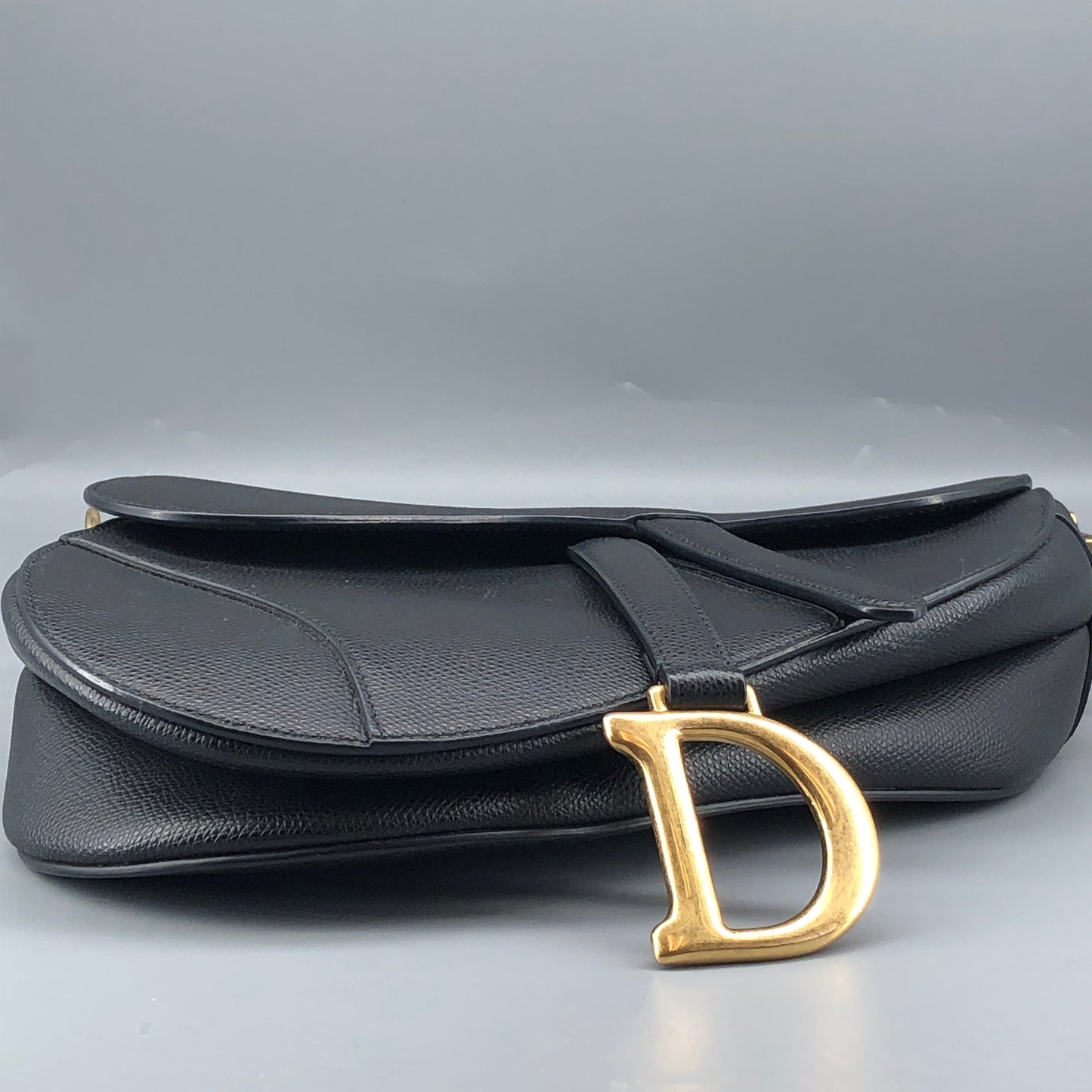 Christian Dior Saddle Medium Grained Calfskin Shoulder Bag Black + Extra Strap