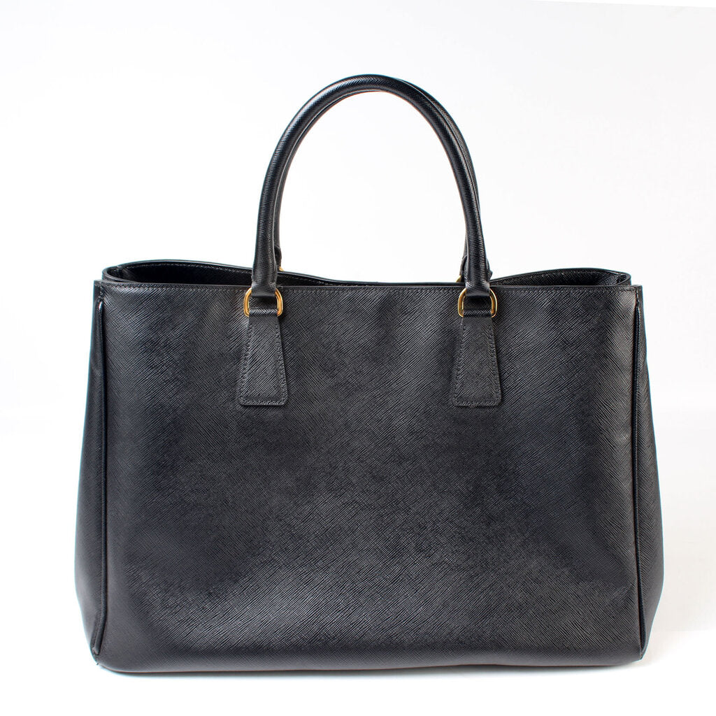 Prada Saffiano Tote - Rovelle Bags