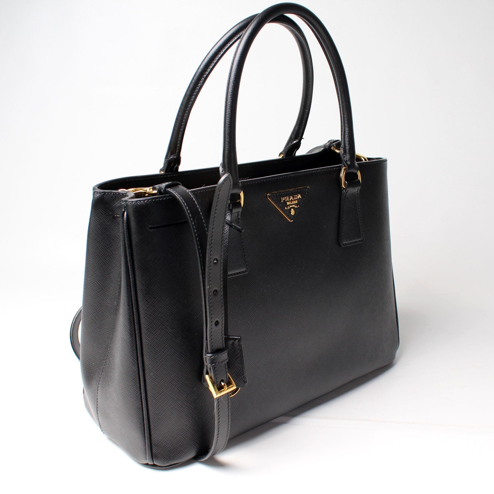 Prada Saffiano Handbag - Rovelle Bags