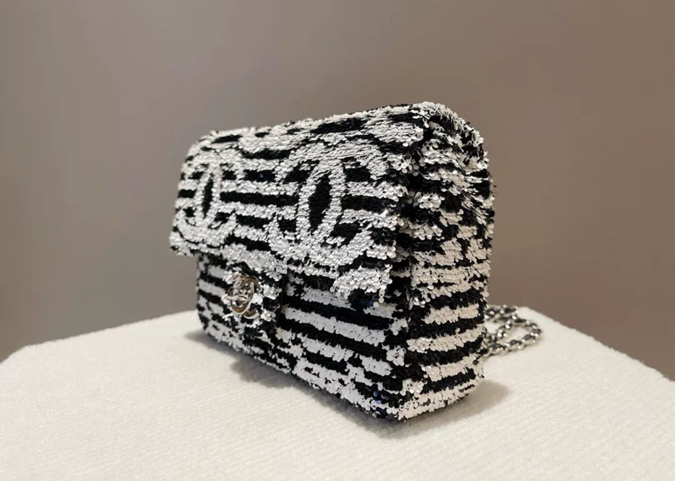 Chanel Shoulder Bag - Rovelle Bags